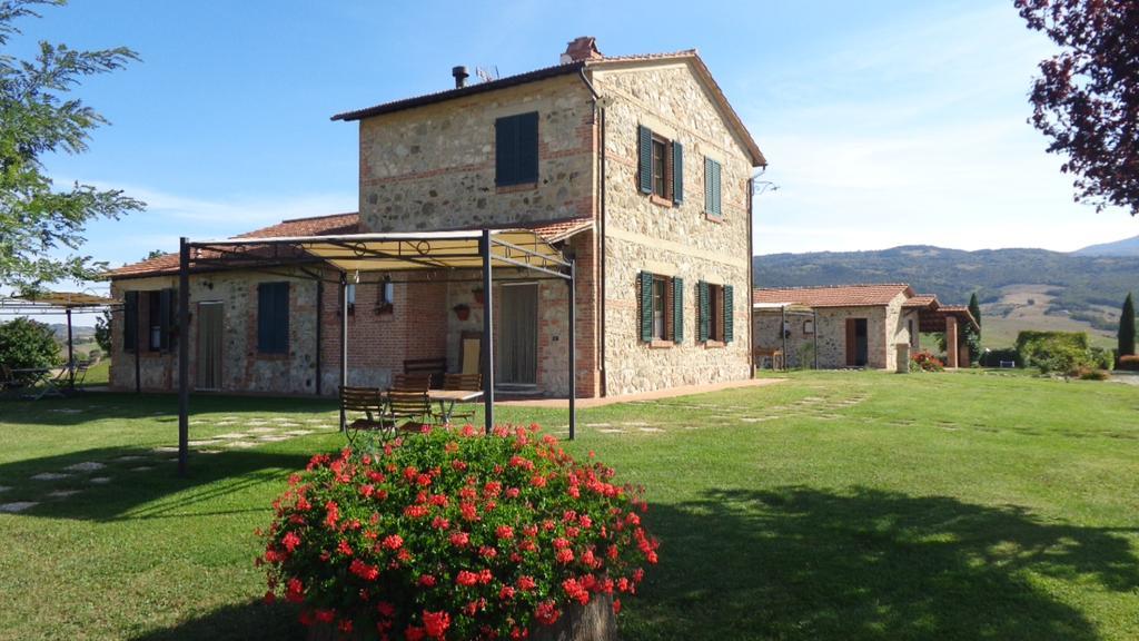 Agriturismo La Valle Del Sole カスティリオーネ・ドルチャ エクステリア 写真