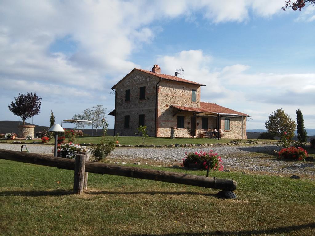 Agriturismo La Valle Del Sole カスティリオーネ・ドルチャ エクステリア 写真