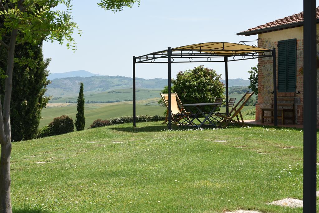 Agriturismo La Valle Del Sole カスティリオーネ・ドルチャ エクステリア 写真